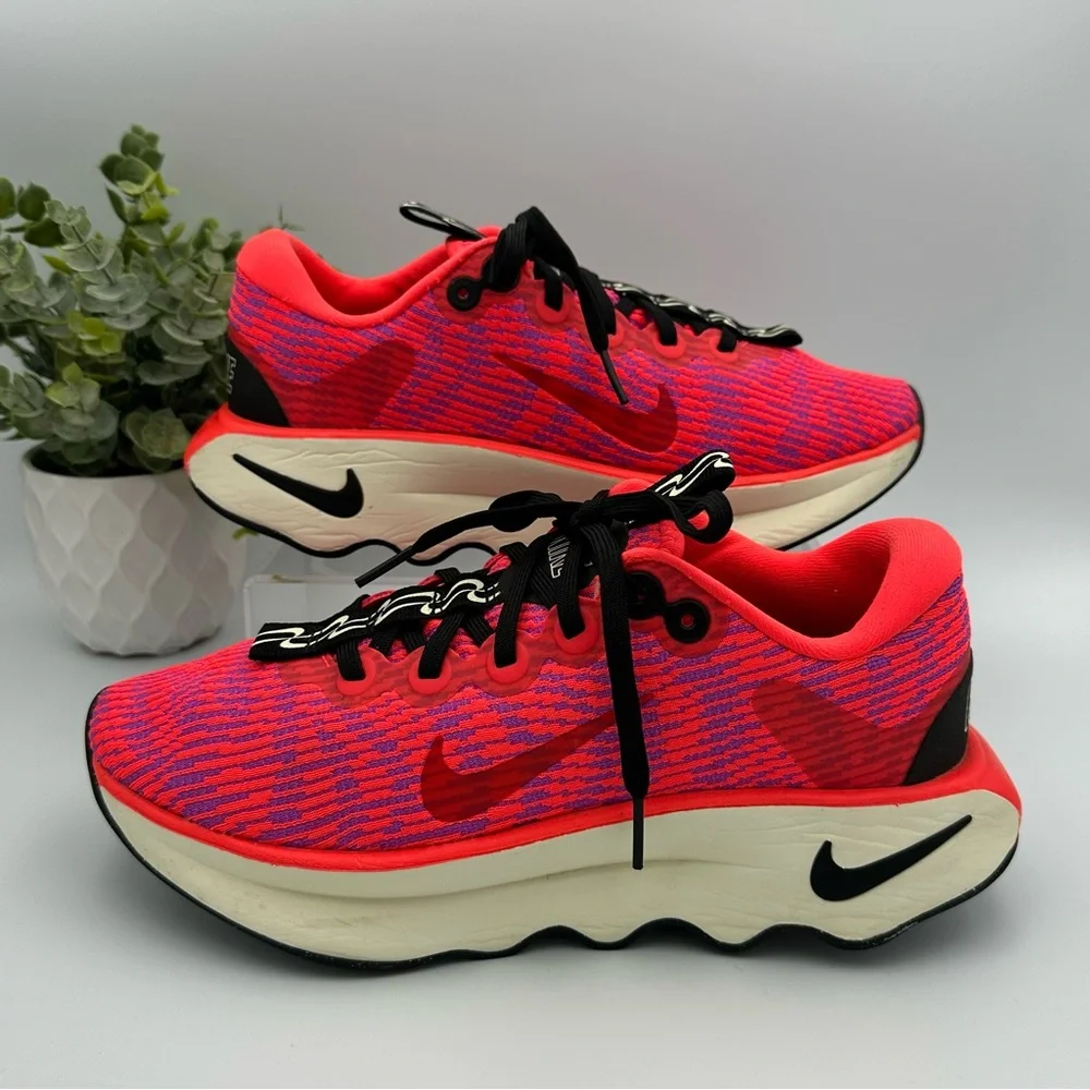 Nike Women’s Motiva Bright Crimson Pink Mesh Athletic Running Shoes Size 7.5 - Picture 7 of 12